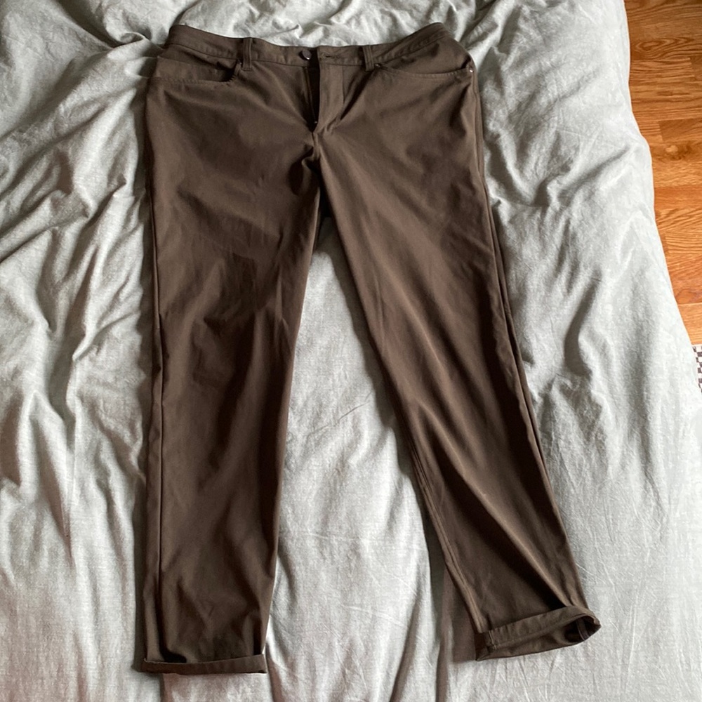 Lululemon Dark Olive (Green) ABC Pants Slim Warpstreme 32” Length, 33 Waist